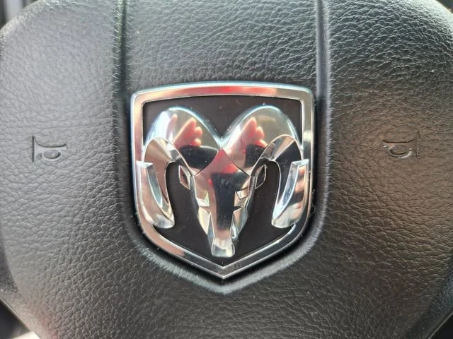 Used 2019 Gray Ram Express image 31