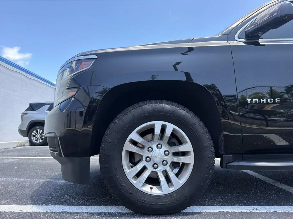 Used 2019 BLACK Chevrolet LT image 39