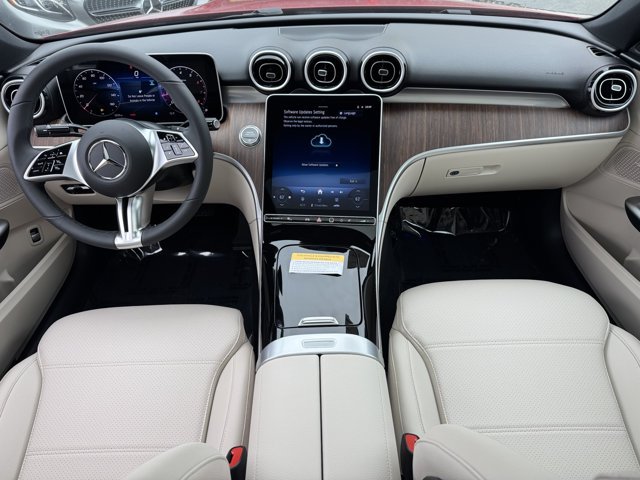 New 2026 MANUFAKTUR Patagonia Red Metallic Mercedes-Benz C 300 image 4