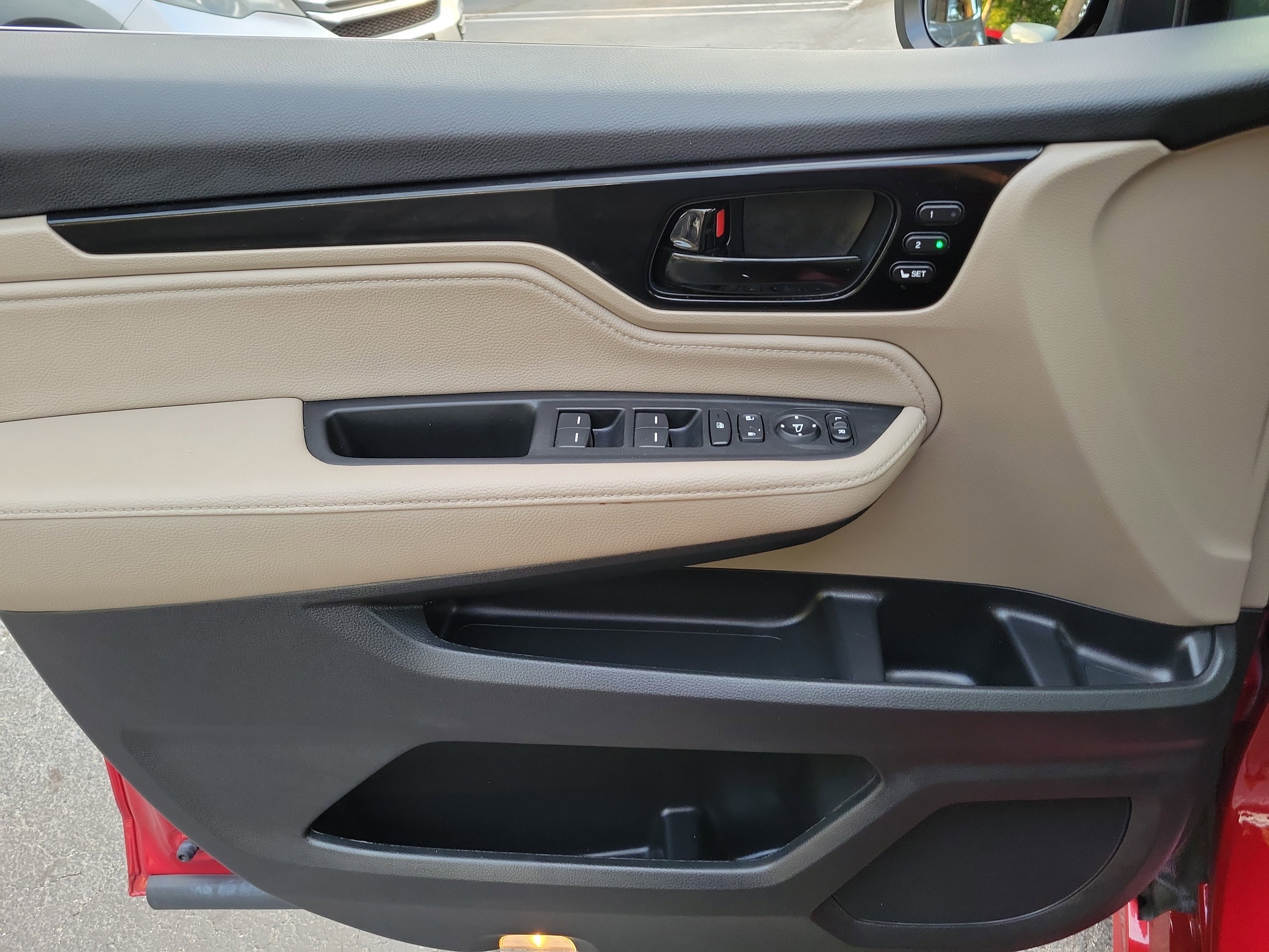 2023 Honda Odyssey Touring - Photo 52