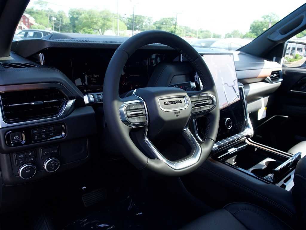 2026 GMC Yukon XL Denali - Photo 12