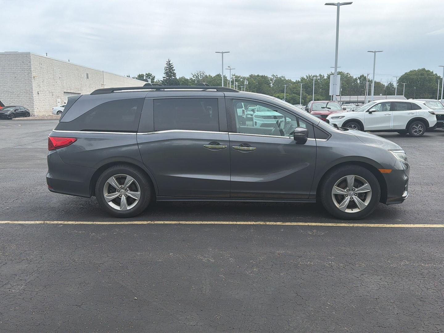 Used 2018 Modern Steel Metallic Honda EX-L image 4