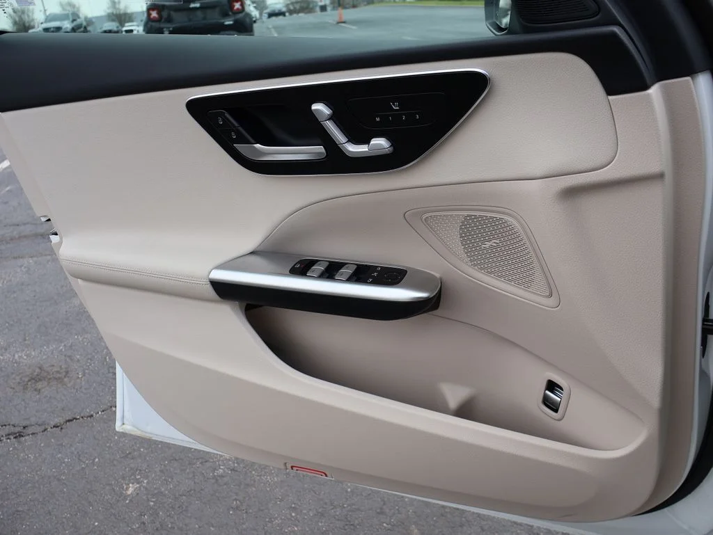 Used 2026 Polar White Mercedes-Benz C 300 image 35
