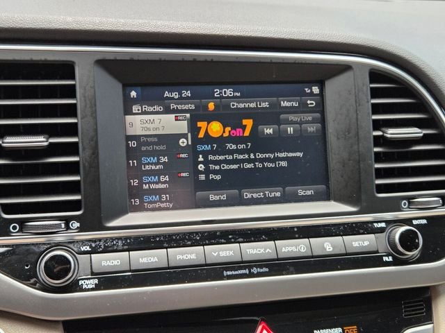 Certified Used 2018 Red Hyundai Limited image 22