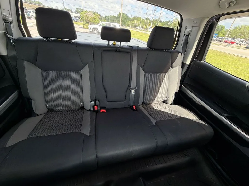 2016 Toyota Tundra SR5 - Photo 13