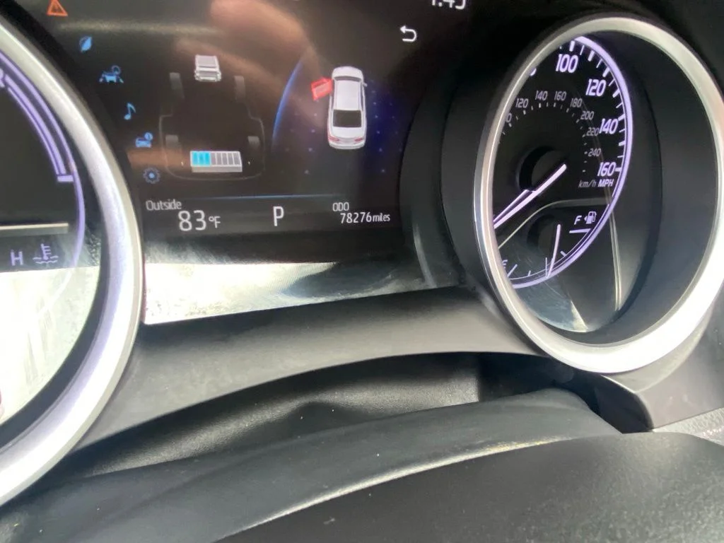 Used 2022 Black Toyota XLE image 5