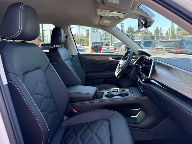 New 2026 Opal White Pearl Volkswagen 2.0T SE image 10