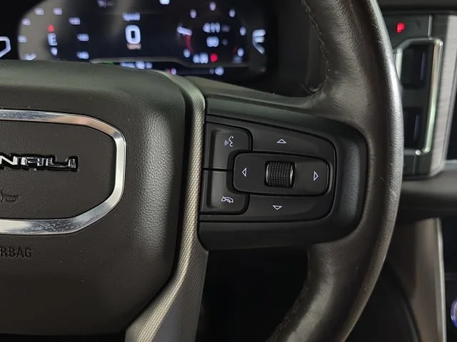 Certified Used 2022 White Frost Tricoat GMC Denali image 14