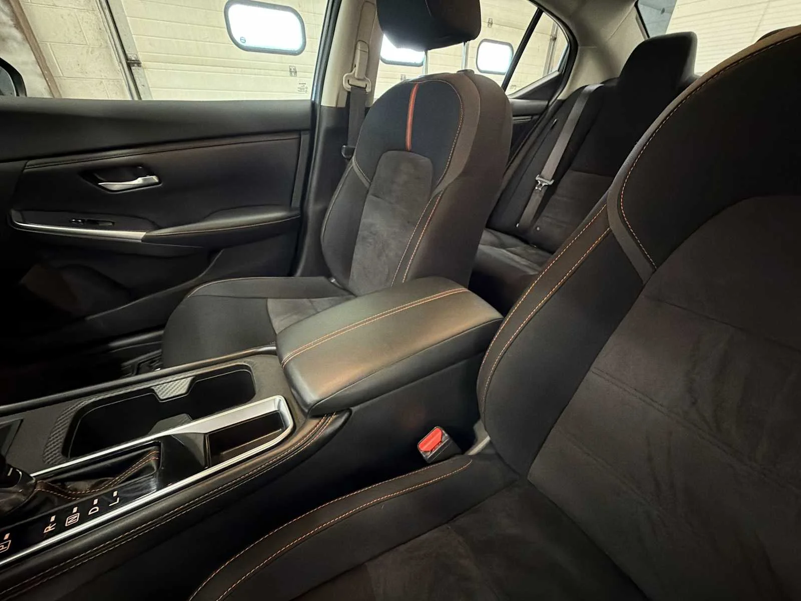 Used 2020 Gun Metallic/Super Black Nissan SR image 21