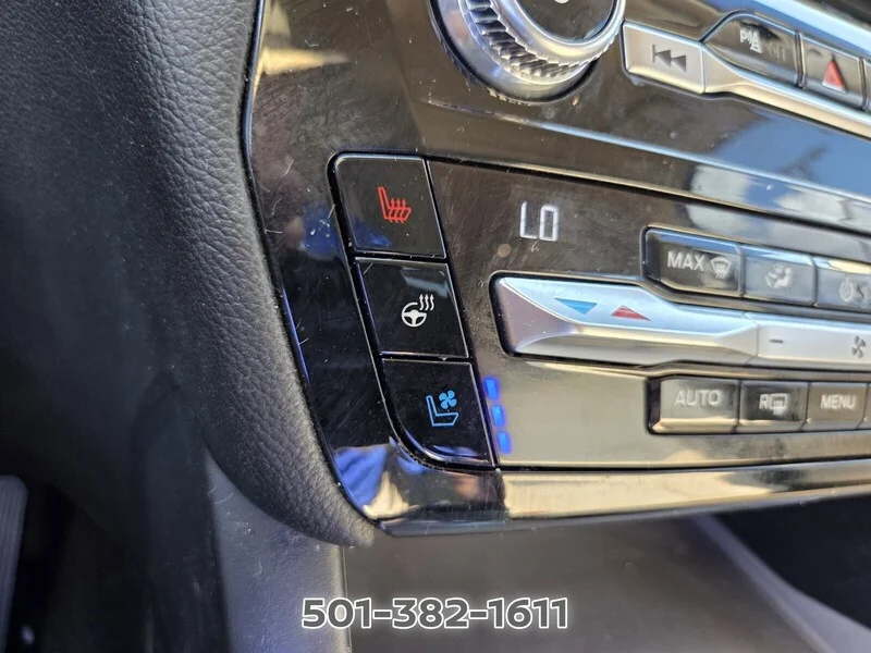 Used 2021 Red Metallic FORD LIMITED RWD image 29