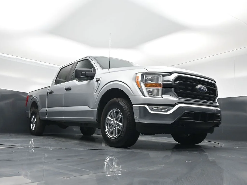 Certified Used 2022  Ford XLT image 42