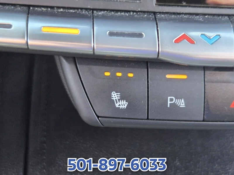 Used 2020 Shadow CADILLAC AWD 4DR SPORT image 23