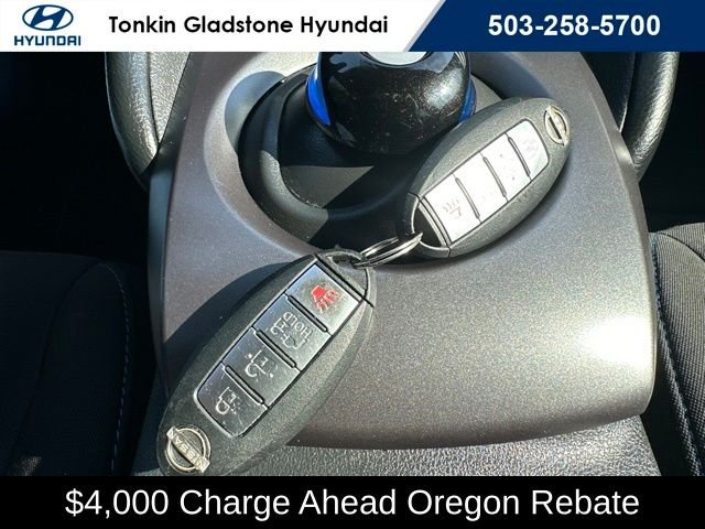 2025 Nissan Leaf S - Photo 34