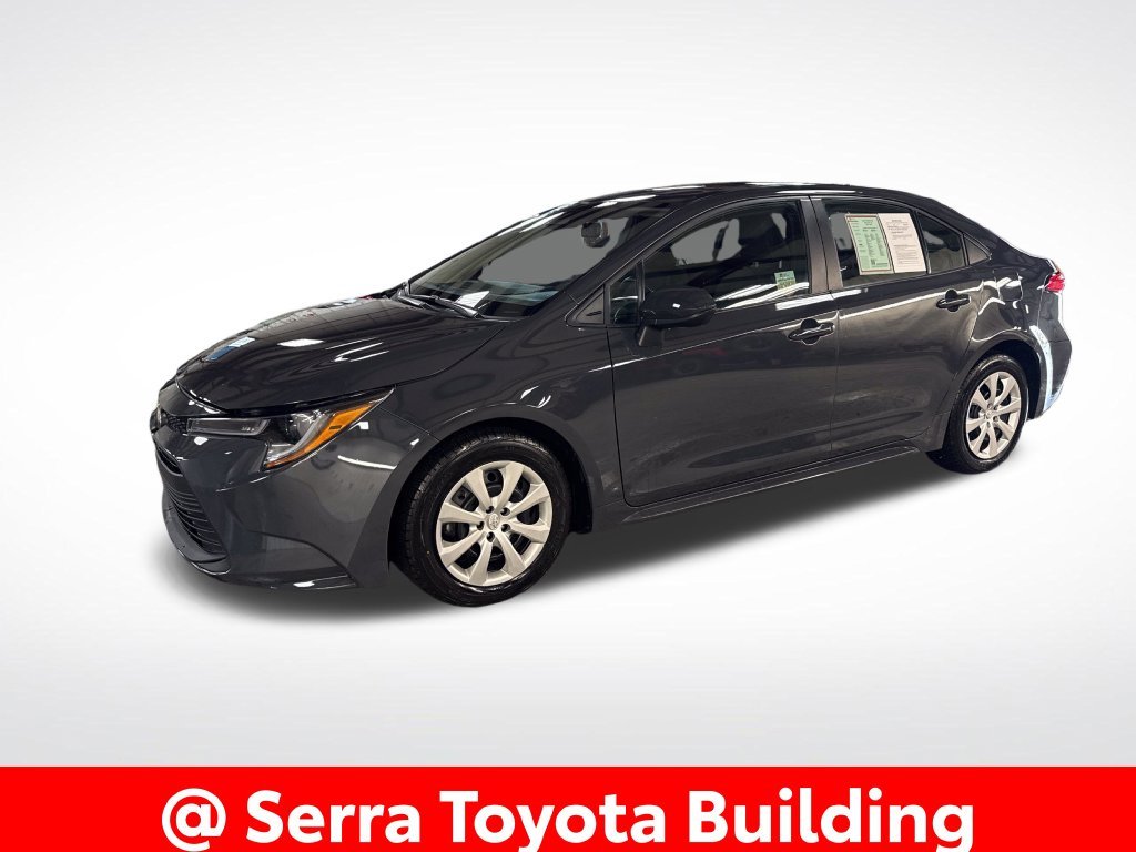 Certified Used 2025  Toyota LE image 1