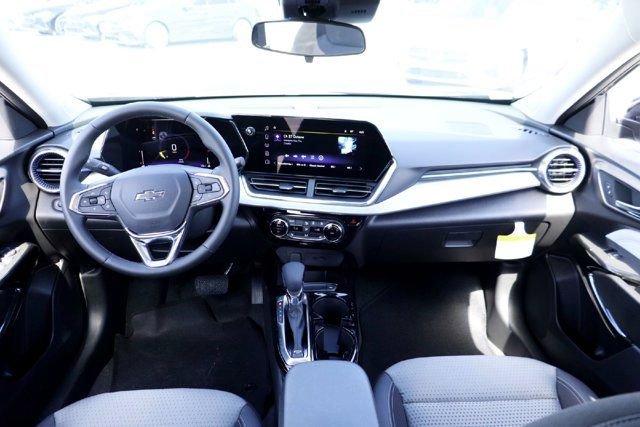 2026 Chevrolet Trax LT - Photo 16