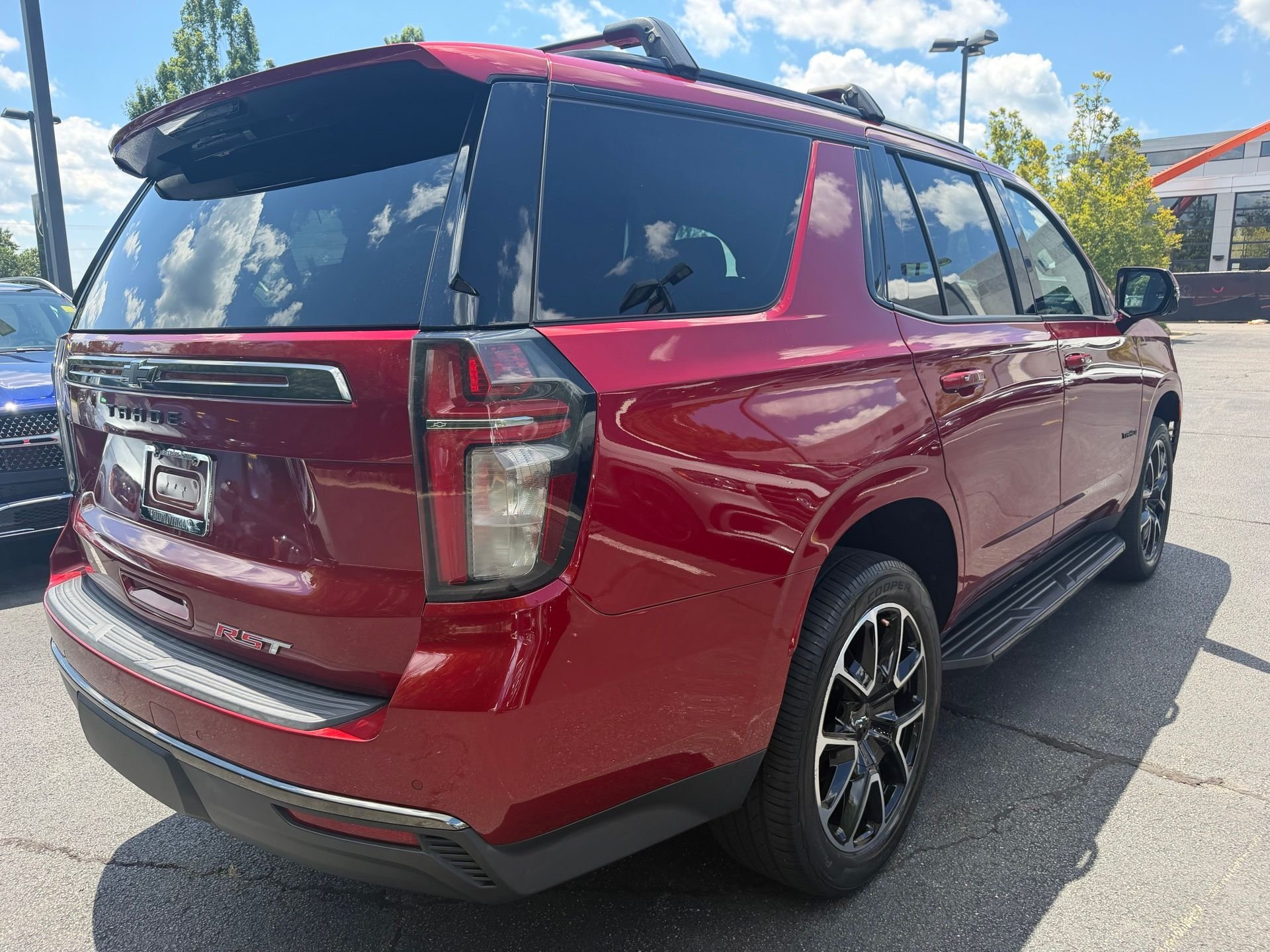 Used 2022 Red Chevrolet RST image 25