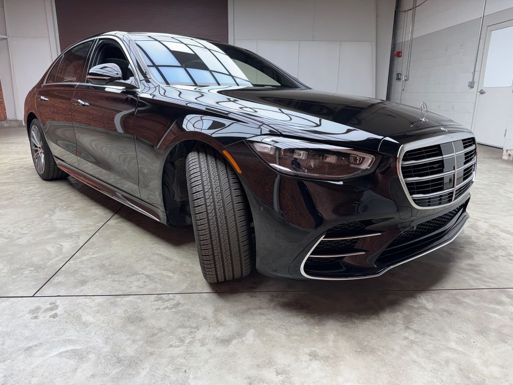 New 2026 Black Mercedes-Benz S 500 image 7