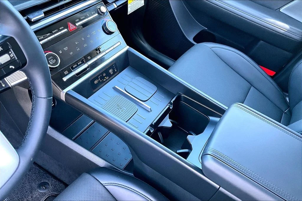 Used 2026 Hampton Gray Hyundai SEL image 15