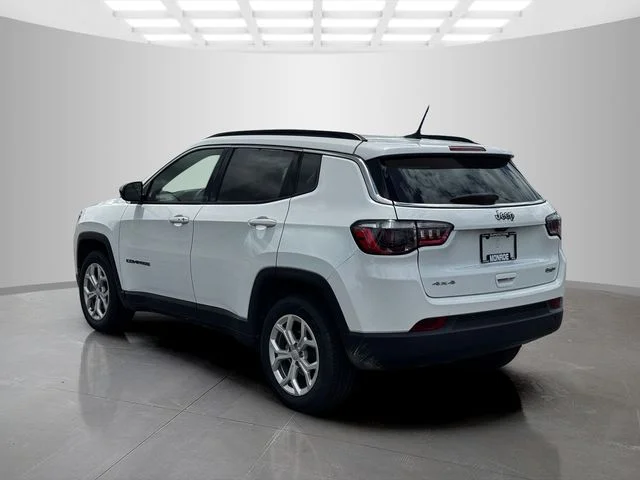 Certified Used 2024 White Jeep Latitude image 5