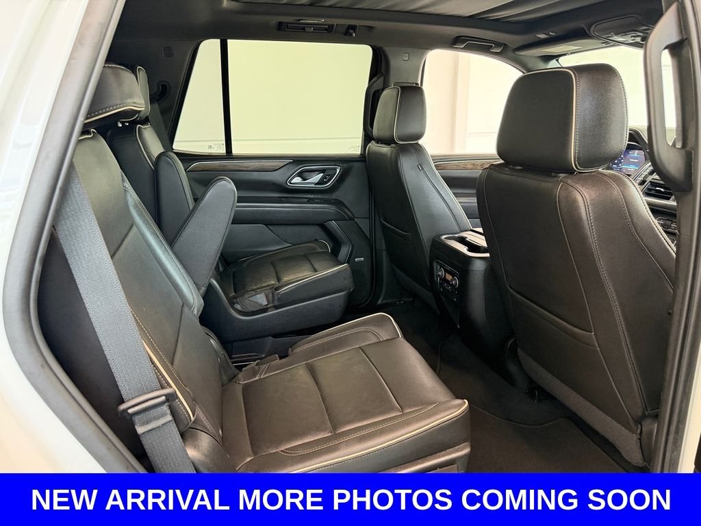 Used 2022 Beige Chevrolet Premier image 24