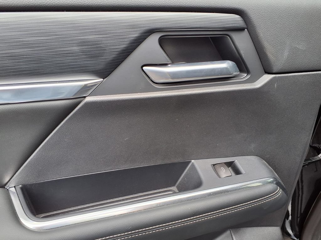 2026 GMC Acadia Elevation - Photo 17