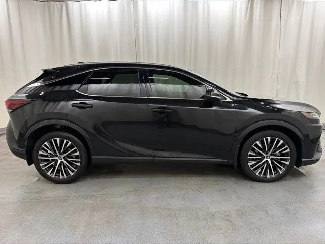 Used 2023 Black Lexus 350 Premium image 7