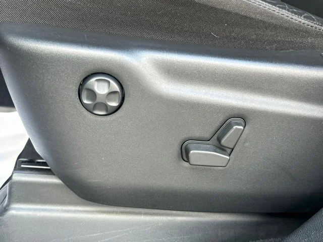 Used 2021 Blue Jeep Limited image 19