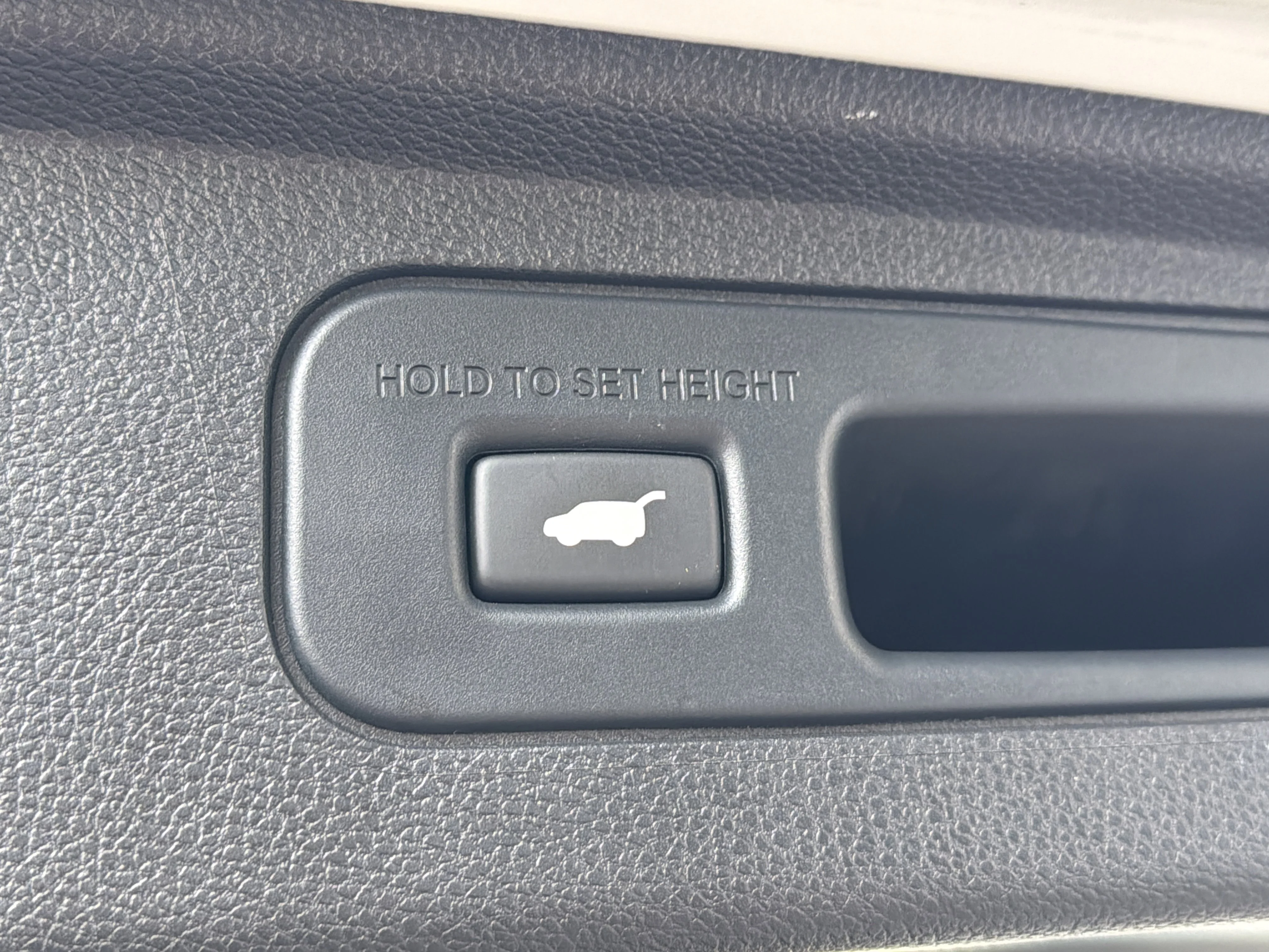 Used 2022 Platinum White Honda Elite image 14