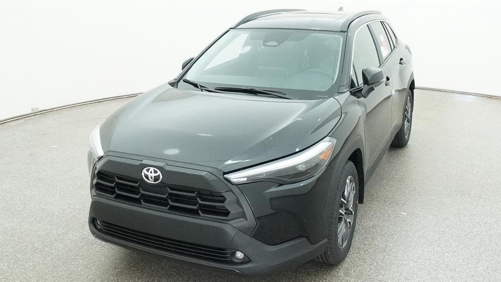 New 2026 Jet Black Toyota XLE image 20