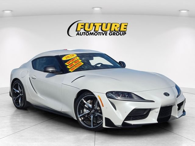 Used 2020  Toyota 3.0 image 1