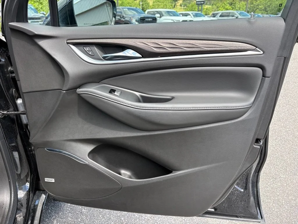 2023 Buick Enclave Avenir - Photo 47