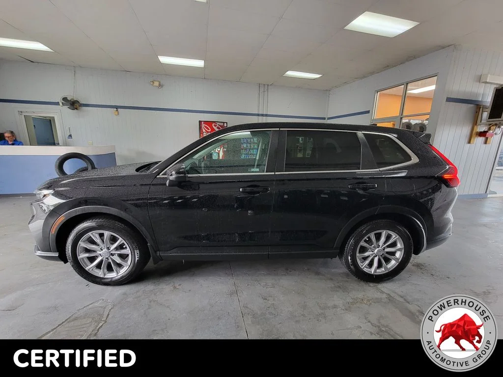 Used 2023  Honda EX image 2