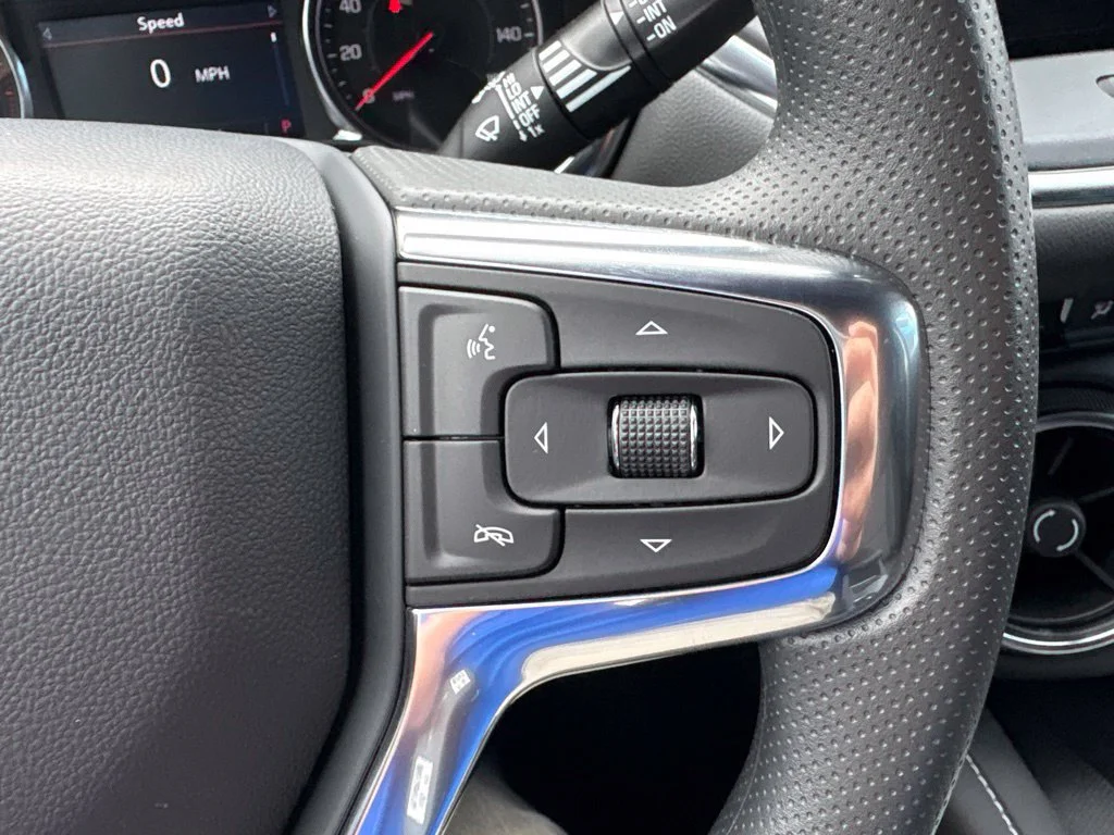 New 2026 Summit White Chevrolet 2LT image 14