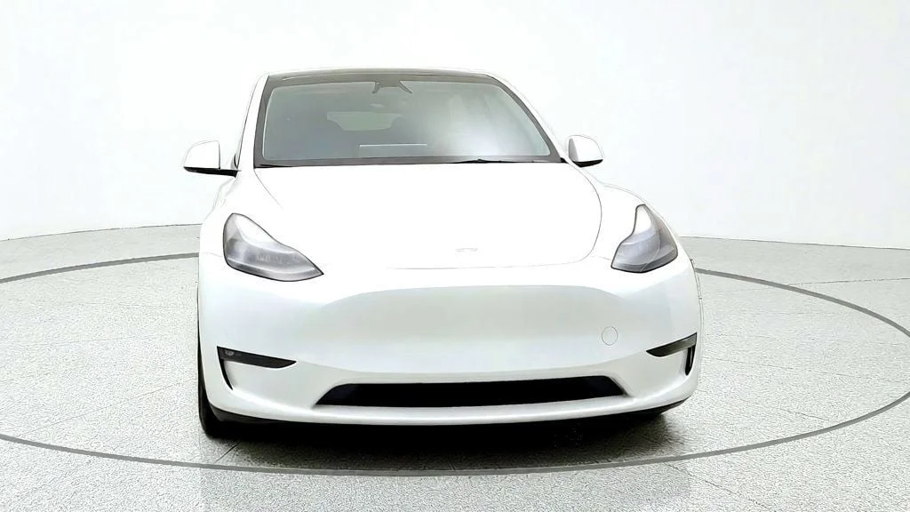Used 2024 Pearl White Multi-Coat Tesla Performance AWD image 2