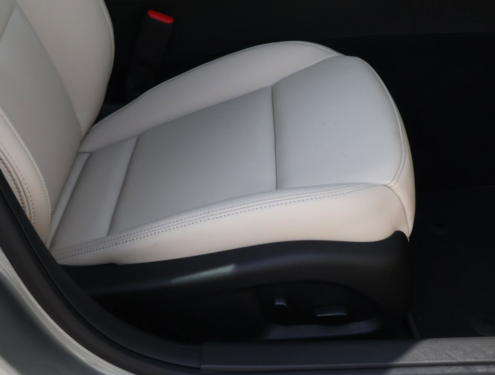 2026 Cadillac CT4 Luxury - Photo 22
