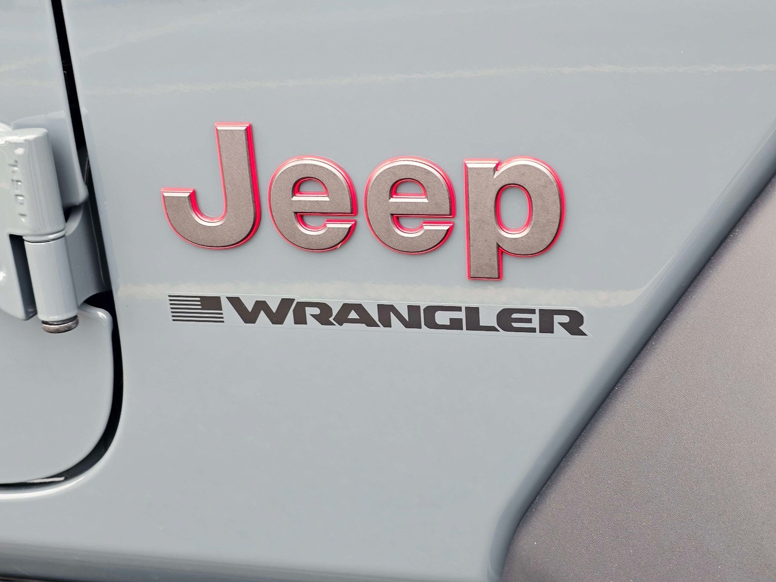 Used 2024 Anvil Clear Coat Jeep Rubicon image 8
