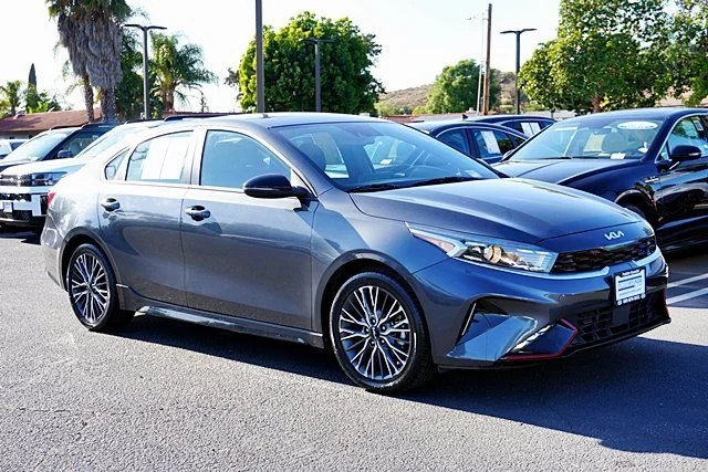 Used 2024 Gray Kia GT-Line image 5