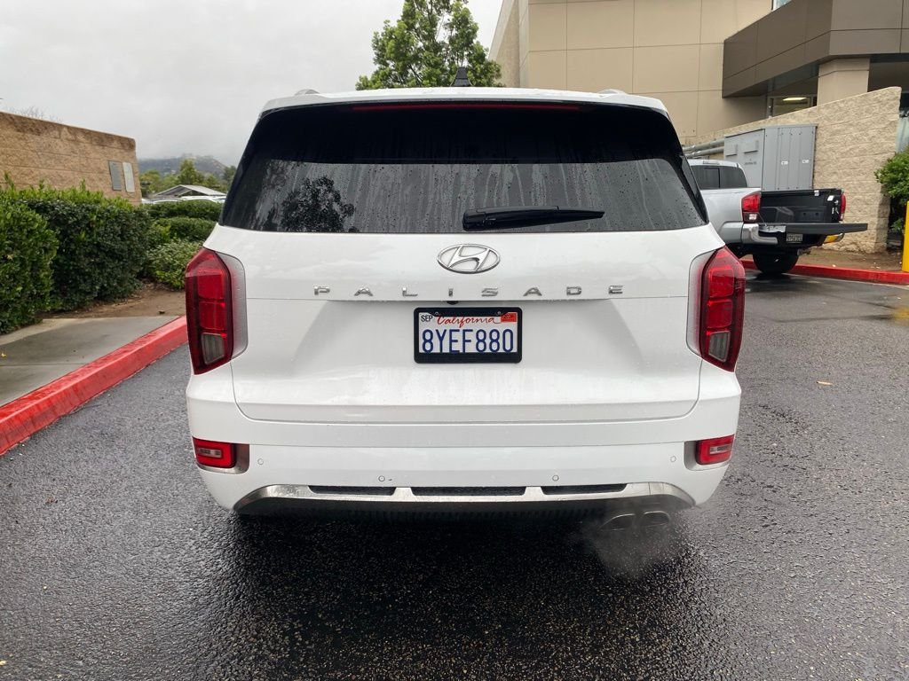 Used 2022 White Hyundai Calligraphy image 8