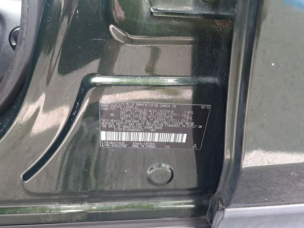 Used 2013 Green Toyota Limited image 44