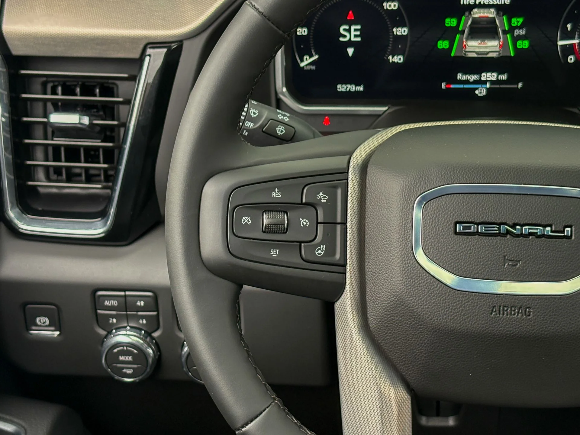 2026 GMC Sierra 2500HD Denali - Photo 34