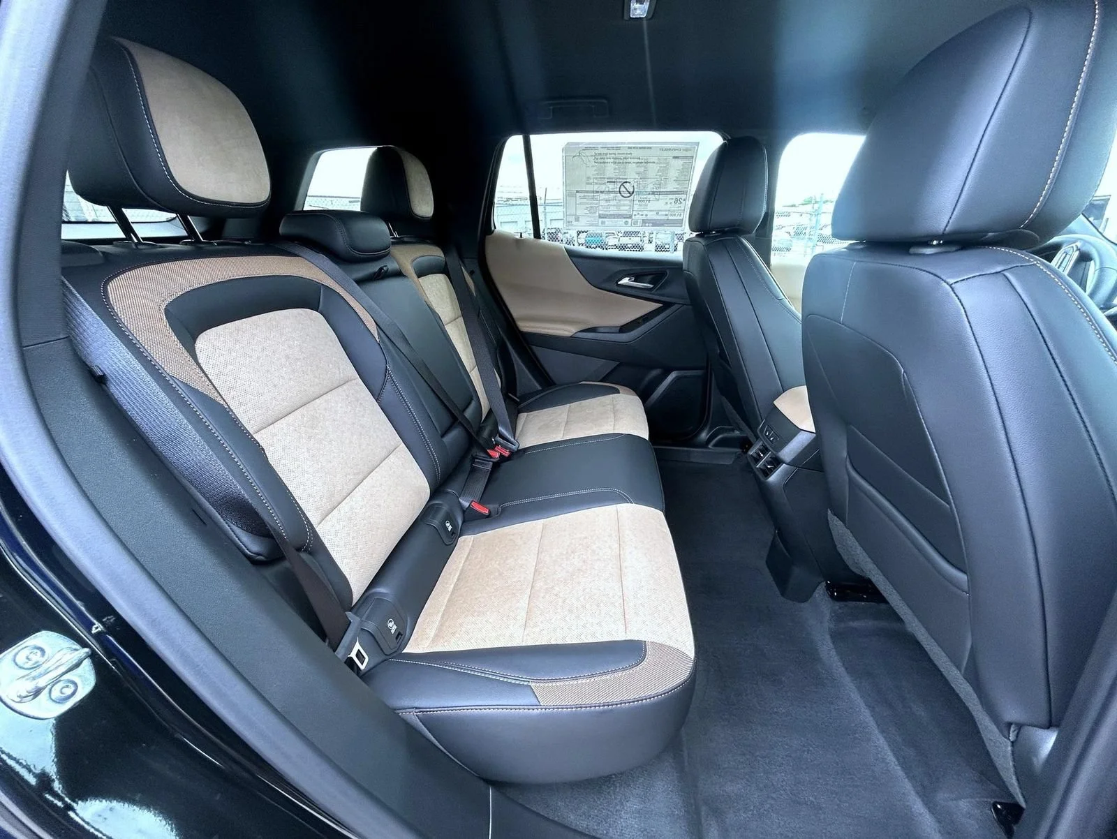 New 2026 Mosaic Black Metallic Chevrolet ACTIV image 21