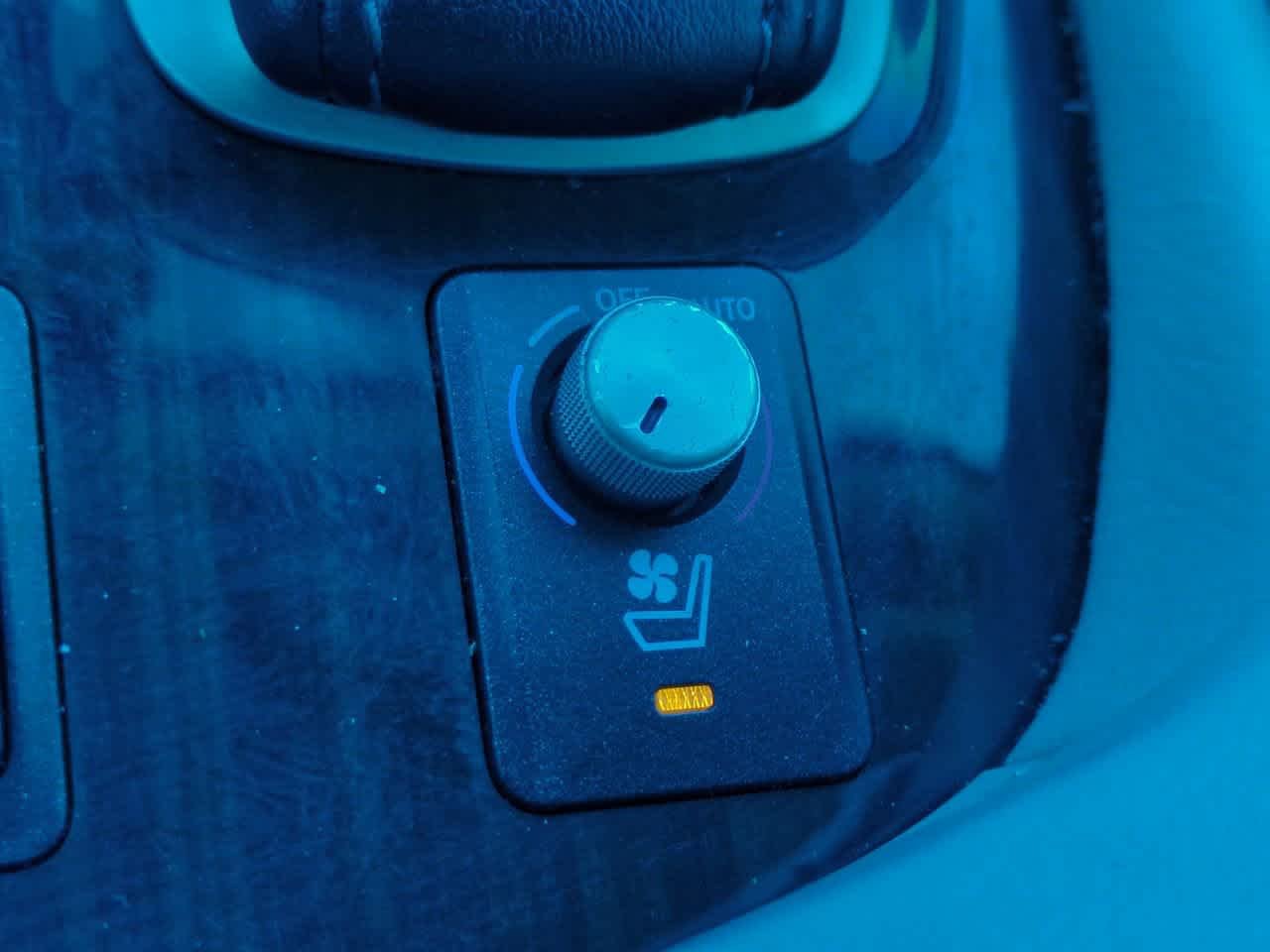 2014 Lexus LS Base - Photo 23