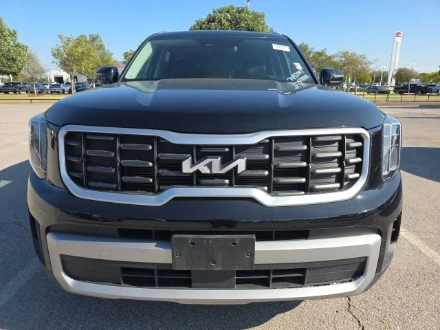 Used 2024 Black Kia S image 2