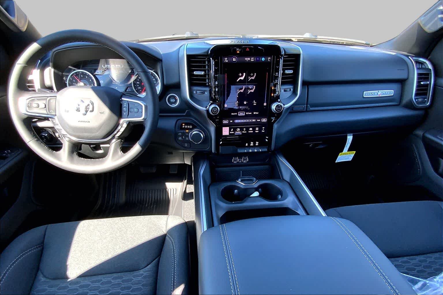 New 2026 Diamond Black Crystal Pearl-Coat Exterior Paint RAM Lone Star image 5