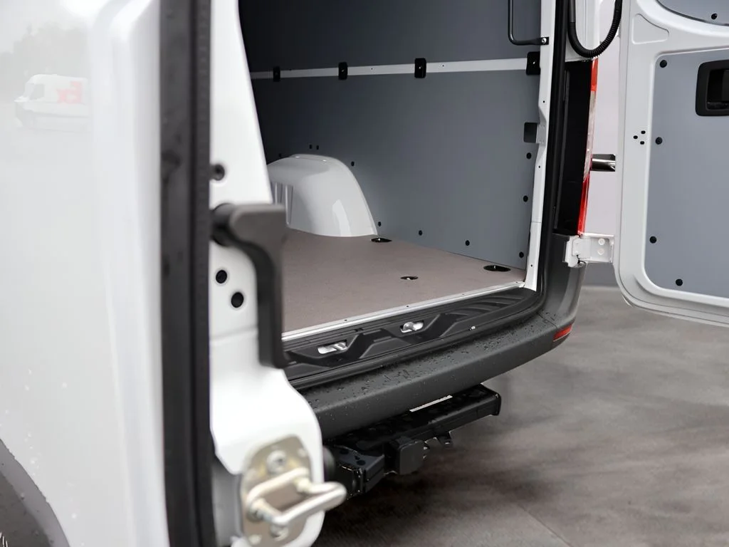 New 2026 Arctic White Mercedes-Benz Cargo 170 WB image 22