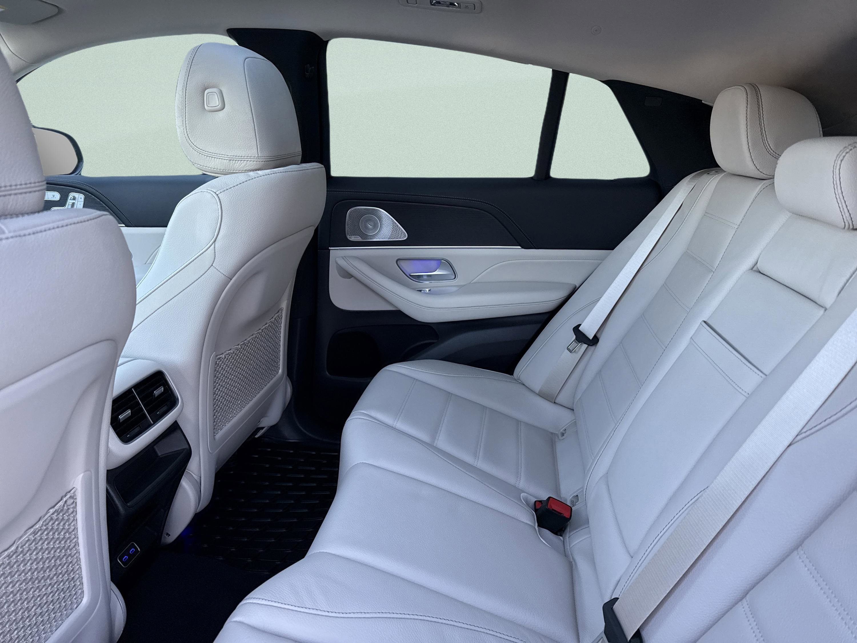 Used 2026 Polar White Mercedes-Benz GLE 450 image 17