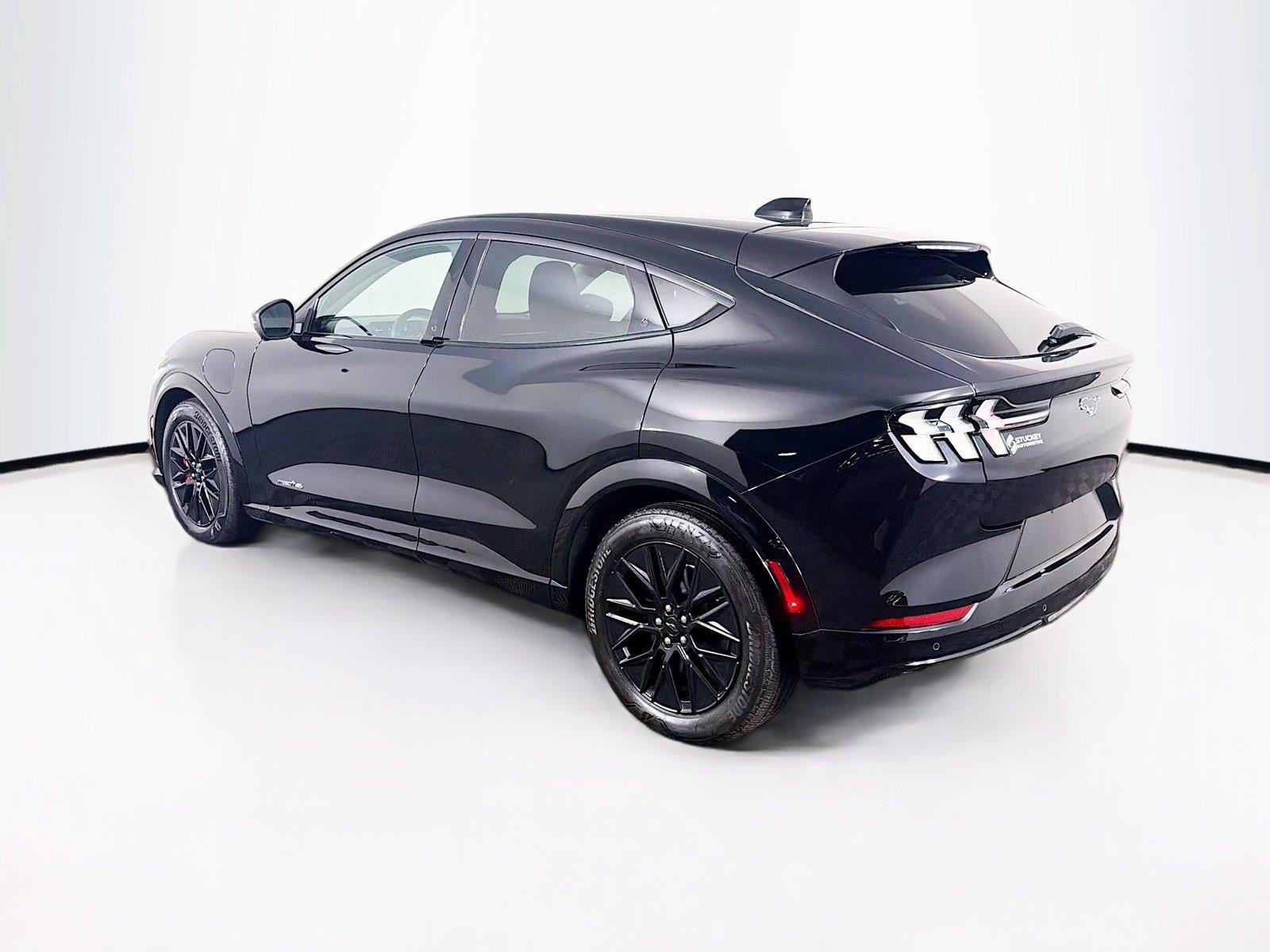 Used 2025 Shadow Black Ford Premium image 9