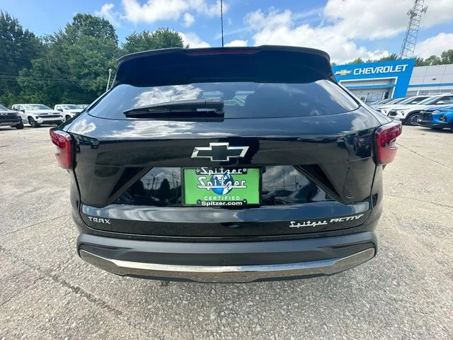 Used 2024 Black Chevrolet ACTIV image 34