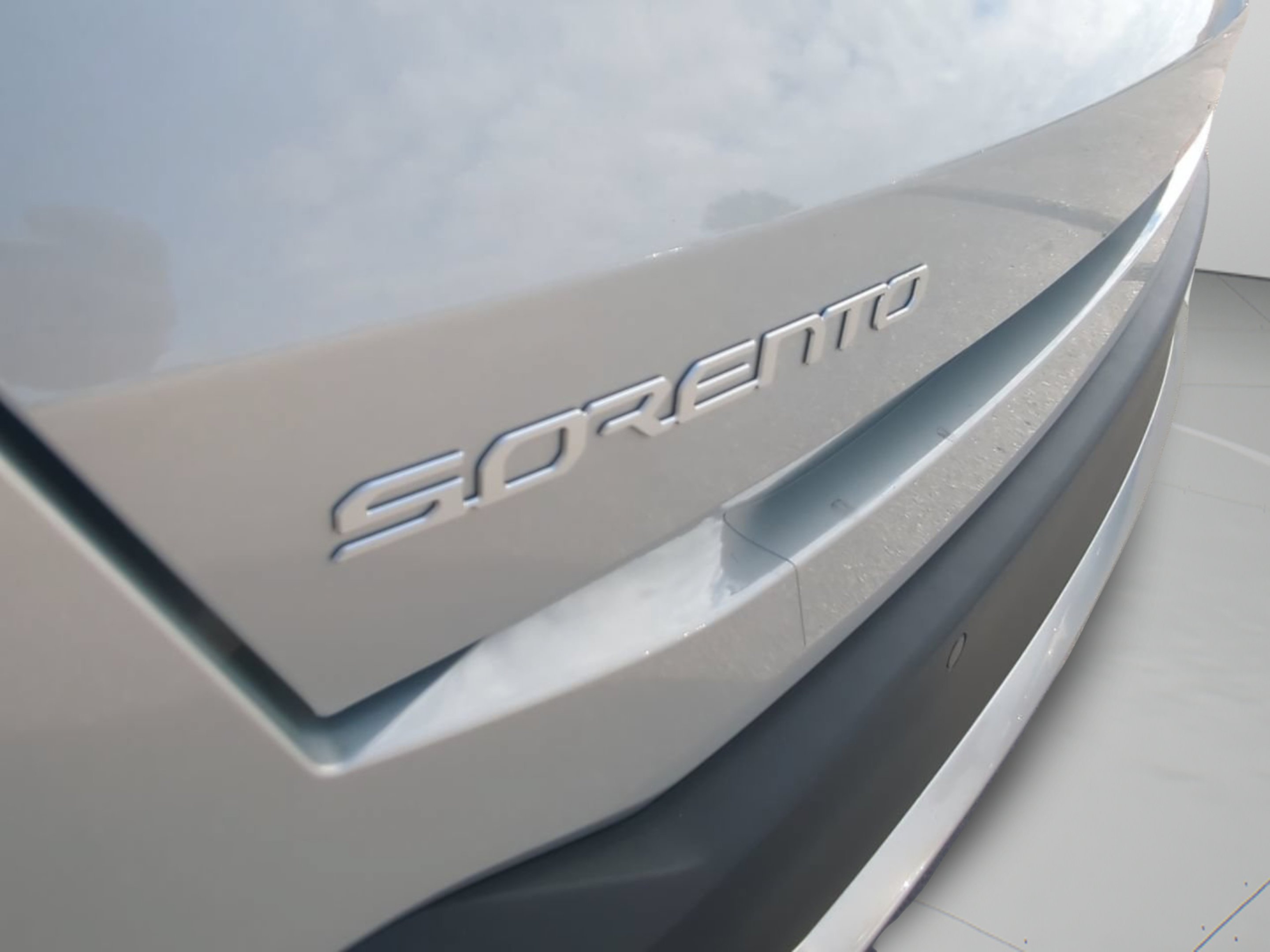 New 2026 Ivory Silver Kia S image 38