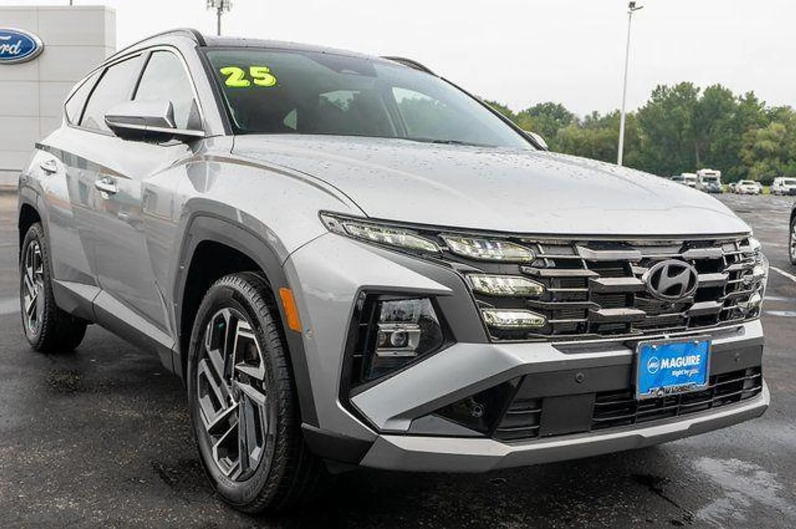 Used 2025 Shimmering Silver Hyundai Limited image 4